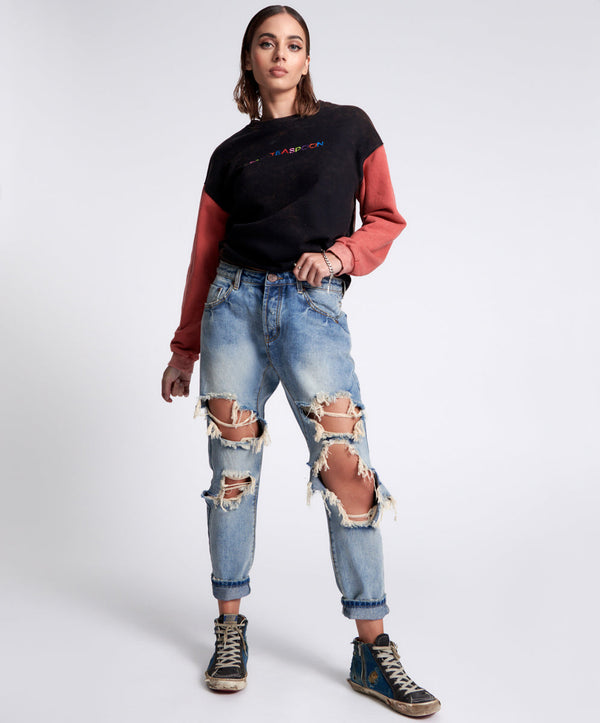 Saints Low Waist Boyfriend Denim Jeans - Sunbleach Blue