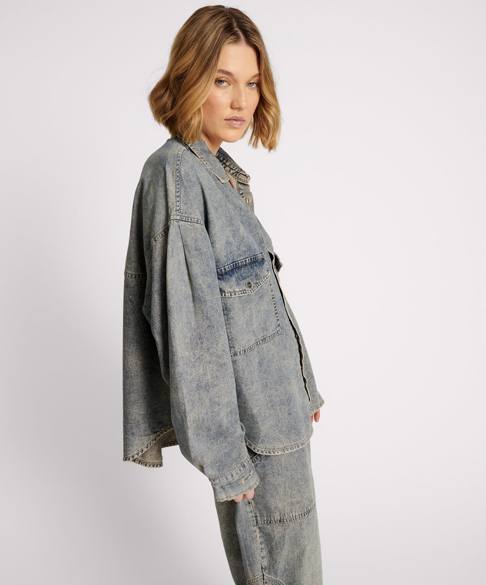 DIRTY BLUE OVERSIZED DENIM WESTERN SHIRT