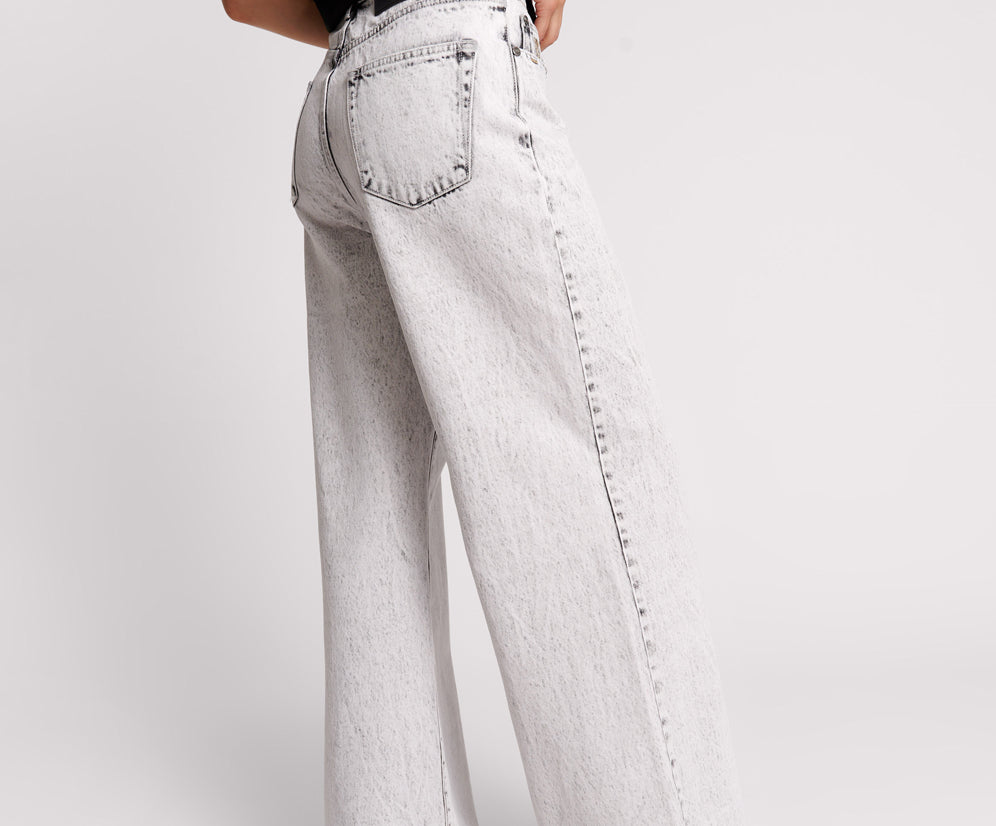 Love Machines Mid Waist Super Wide Leg Denim Jeans - Bianco