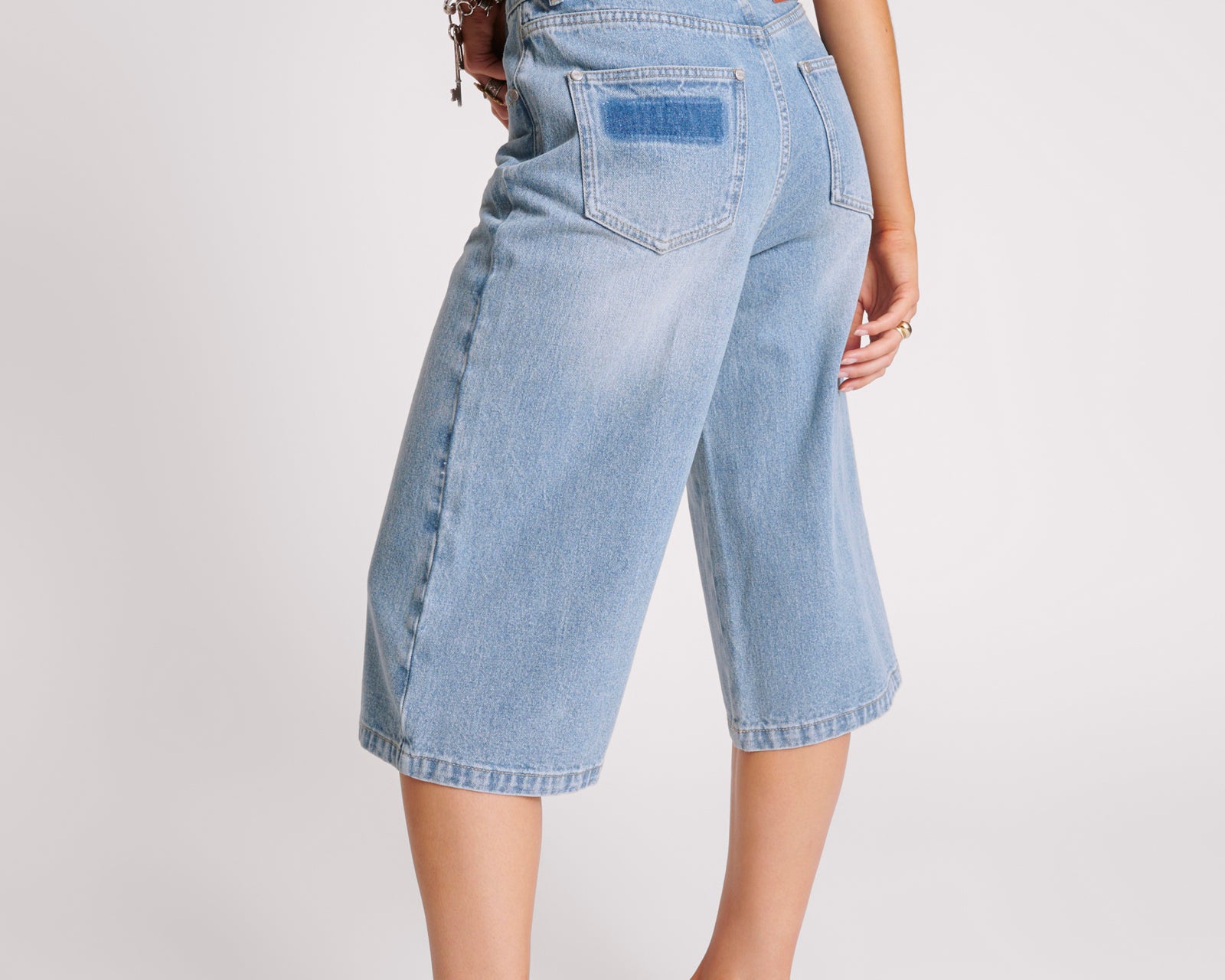 720'S Mid Waist Long Length Shorts - Cobaine